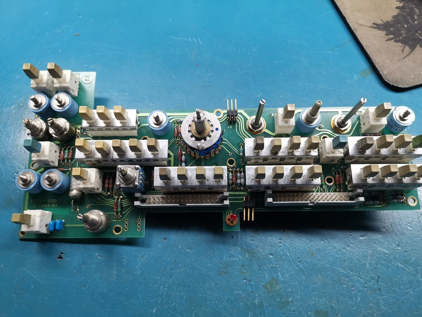 HP 8754A Network Analyzer Front Panel Board