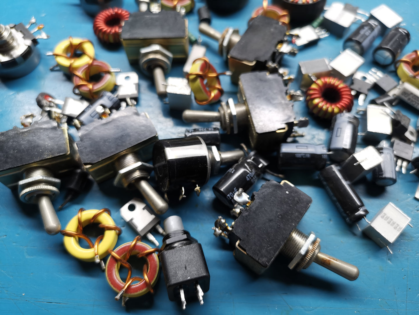 Various Electronic Component And Part From Electronic Equipment