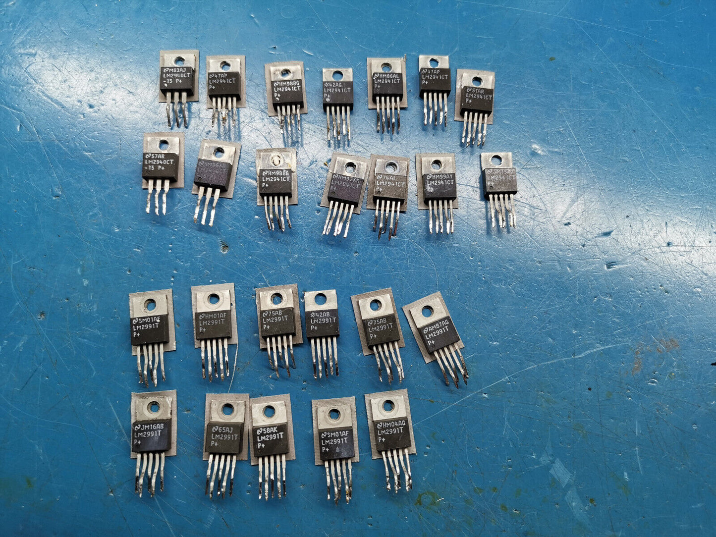 25 Genuien LM2991 And LM2941 Posative And Negative Voltage Regulator