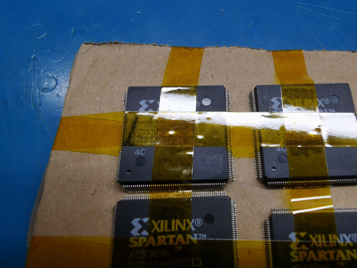 4pcs Xilinx XCS30XL PQ208AKP0045 FPGA Taken Out Of Miliatry Test Gear