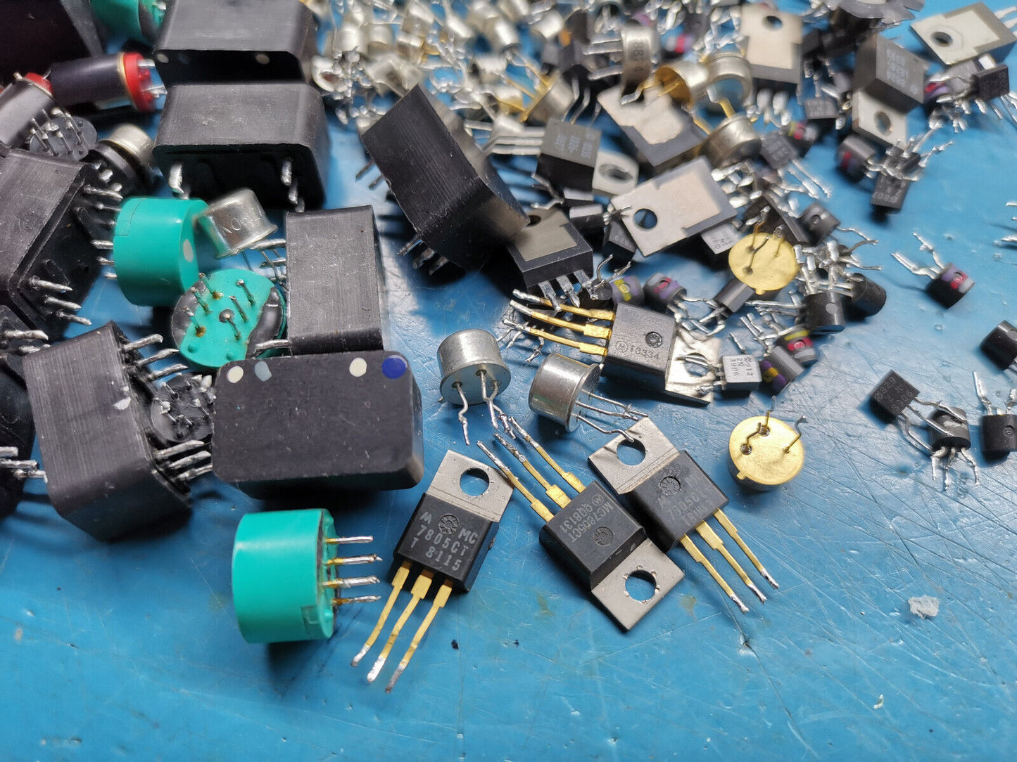Joblot Of Various Electronic Components And Parts From HP Agilent Test Gear