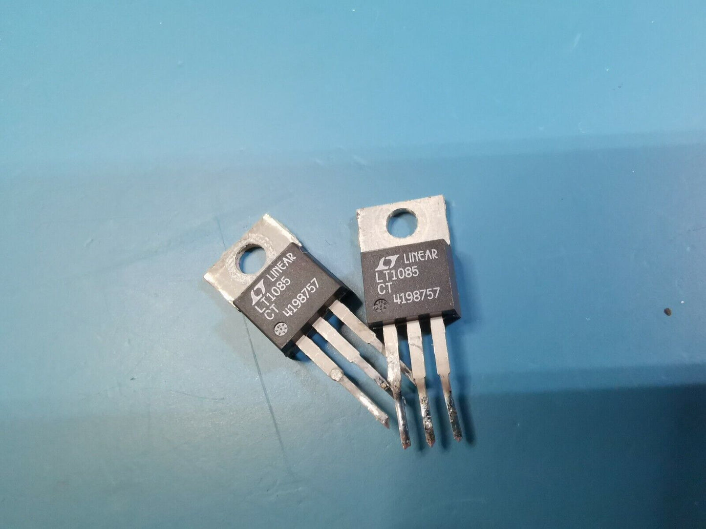2pcs Genuine LT 1085CT 3A Linear Voltage Regulator From Military Equipment