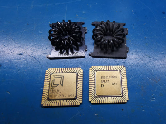 2pcs Genuine Intel  AMD R80188 8Bit Microprocessor From Marconi Test Gear