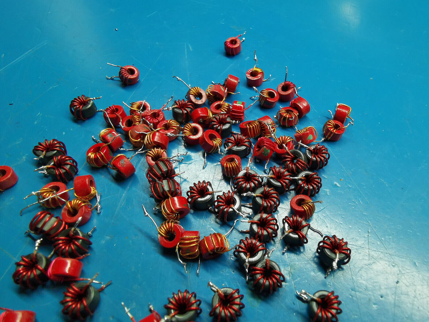 HP Agilent Test Gear Power Supply Rail Filter Ferrite Beads