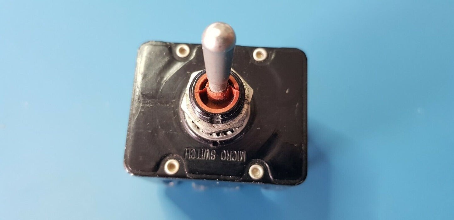 4PDT ON ON Type Toggle Switch Micro Switch Spring Loaded One Corner