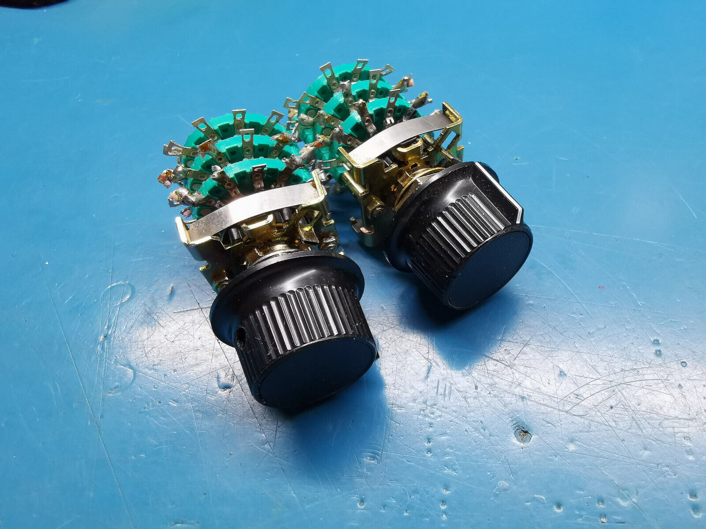 2pcs 3 Pole 6 Position Rotary Switch With Knob