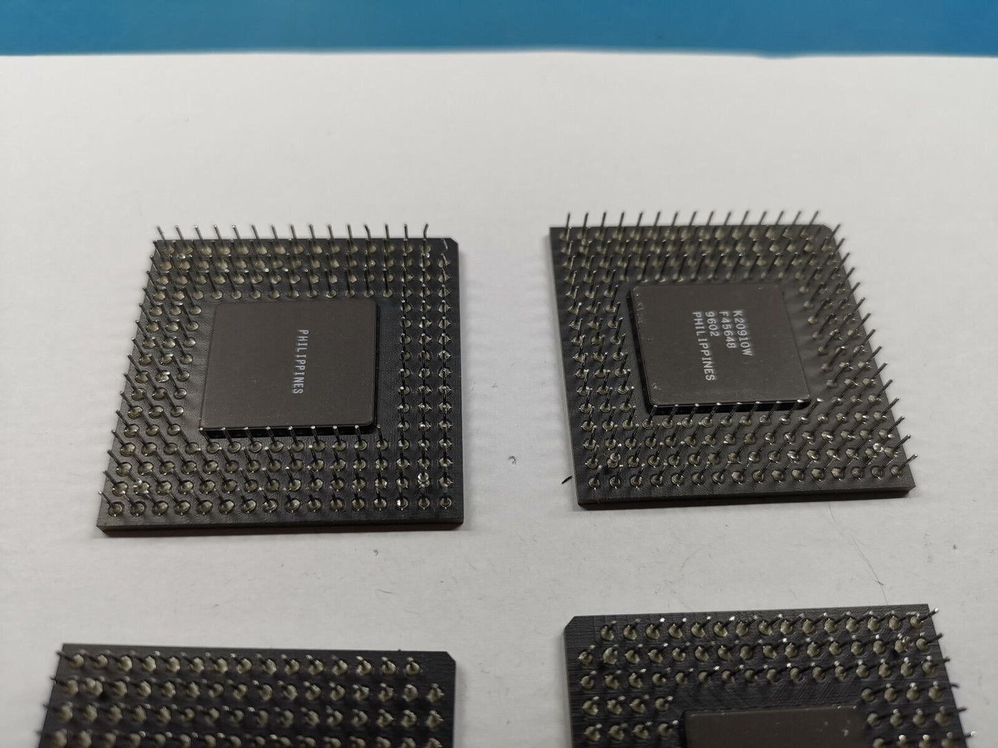 4 x Xilinx XC3090-100 And XC3090 FPGA