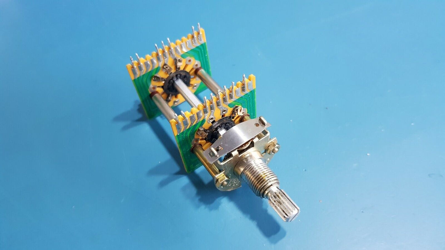 Hitachi V-552 Oscilloscope Time / Division Rotary Switch
