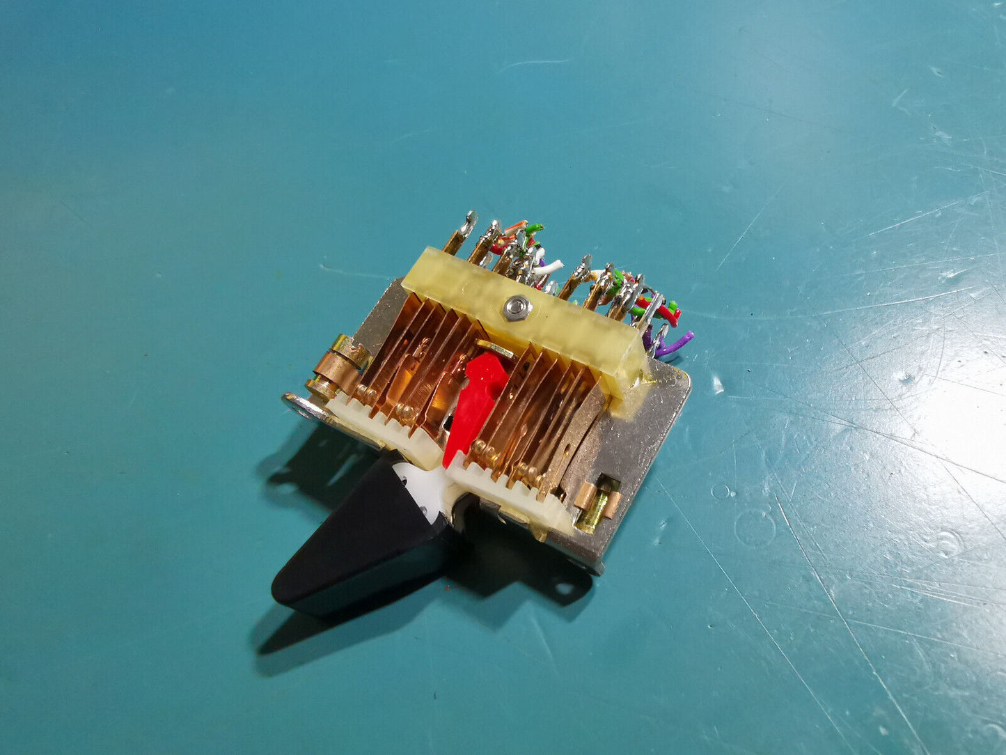 PED Series 80 Miniature lever Switch 4 x DPDT Black