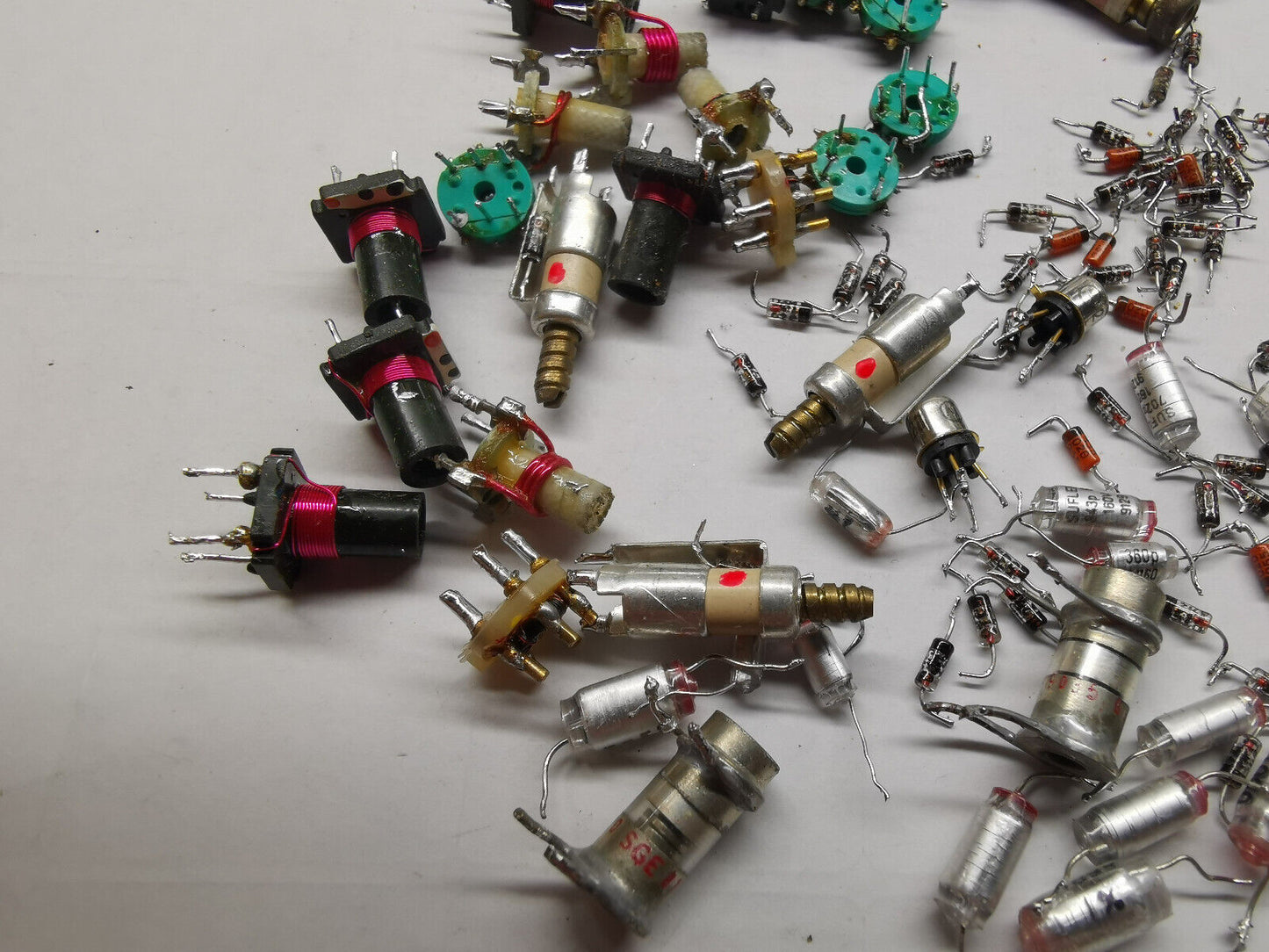 Joblot Of Various HP Agilent Test Gear Diodes And RF Parts
