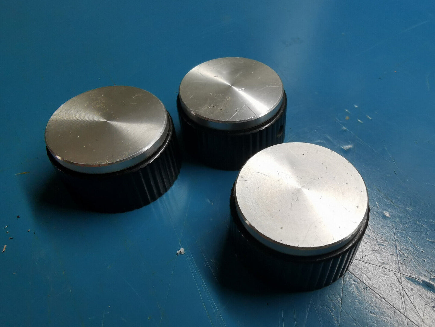 3pcs of Bulgin Plastic / Aluminium Top Potentiometer / capacitor Knob