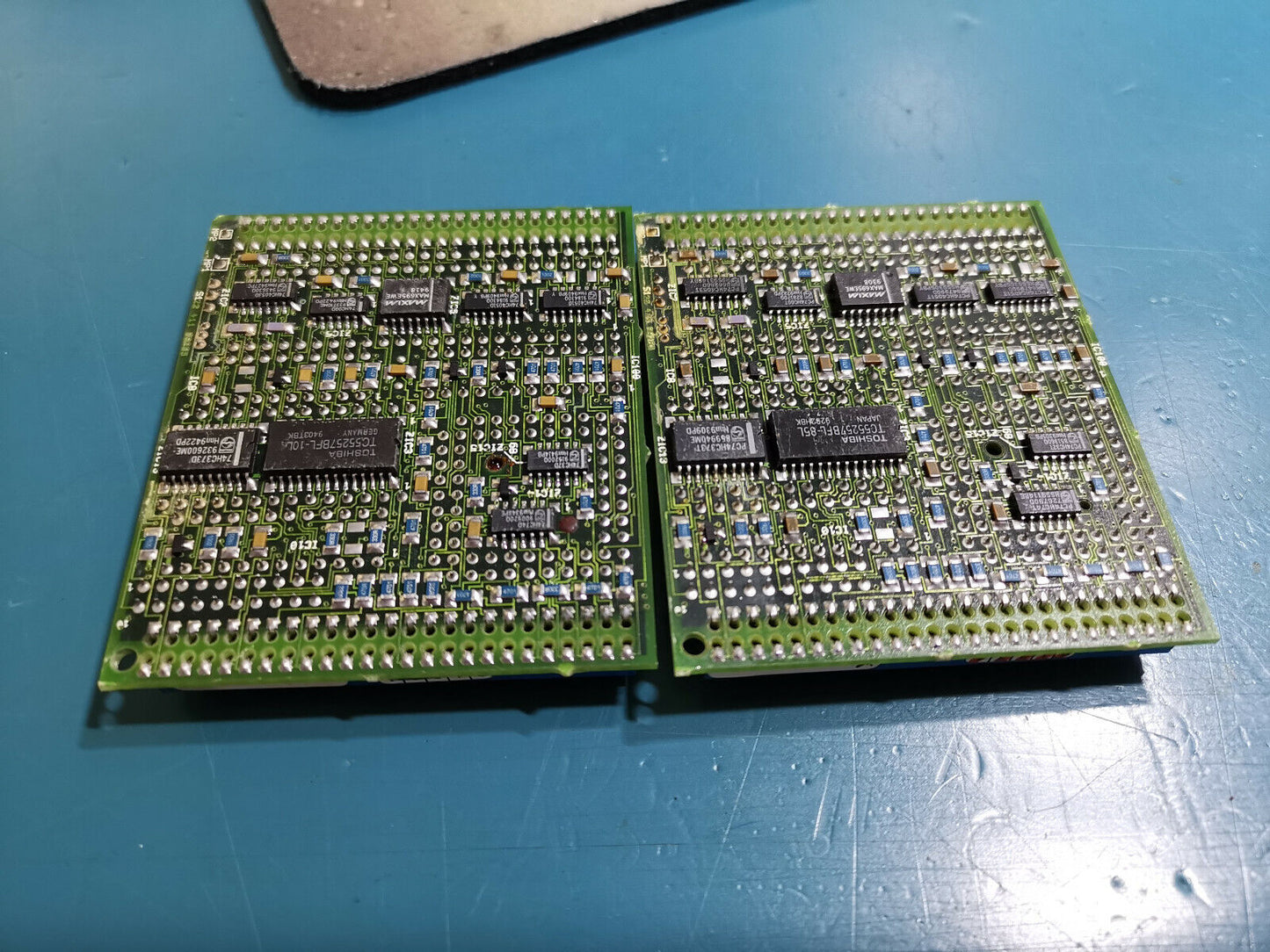 2 x Intel P80C152JA Comm Daughter Boards