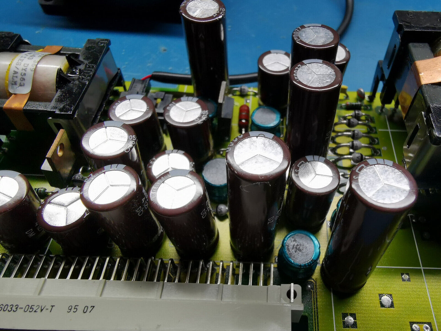 Fluke PM3082 Oscilloscope Power Supply Board